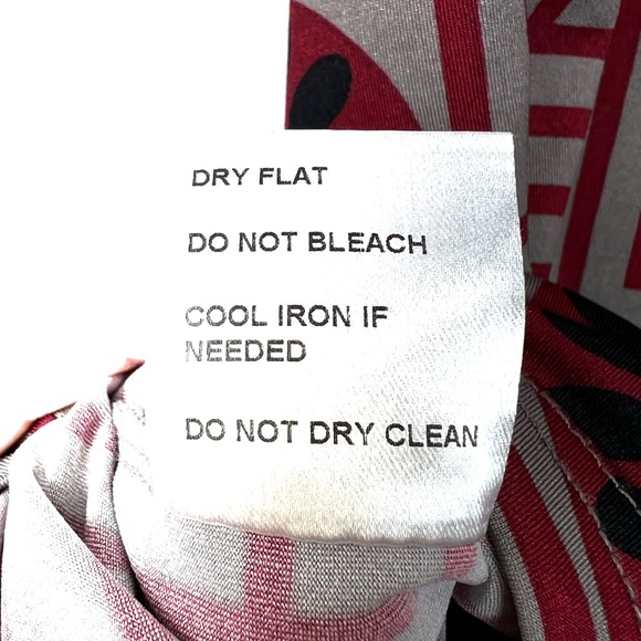 Tracy Negoshian Dress Womens Size XS Short Sleeve Gray and Red Logo Bodycon - Picture 7 of 7